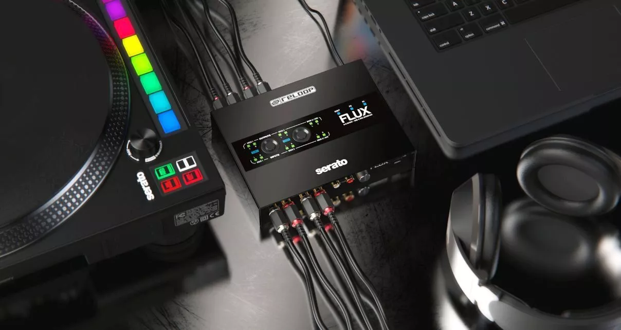 Reloop lanza Flux, una interfaz USB-C DVS para Serato