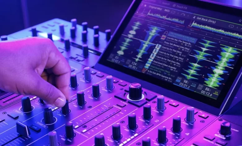Conoce el nuevo controlador DJ: Denon DJ Prime 4+