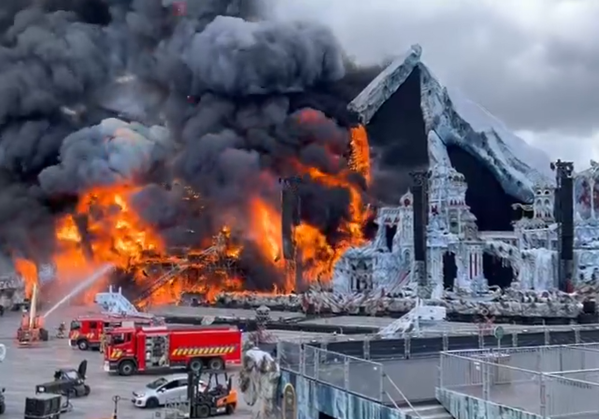 El Escenario Principal de Tomorrowland se incendia a Días del Festival: ¿Qué Pasará Ahora?