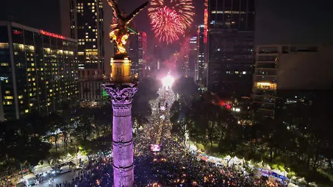 Fiesta de Año Nuevo 2024 Paseo de la Reforma